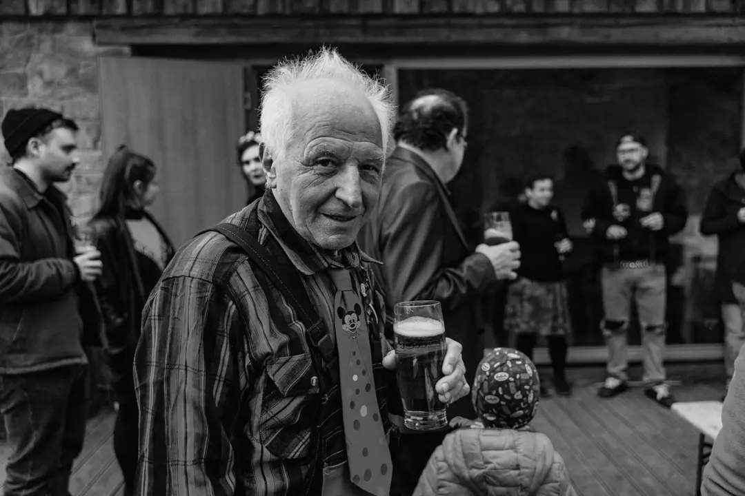 Weddings, photograph by Dag Markl