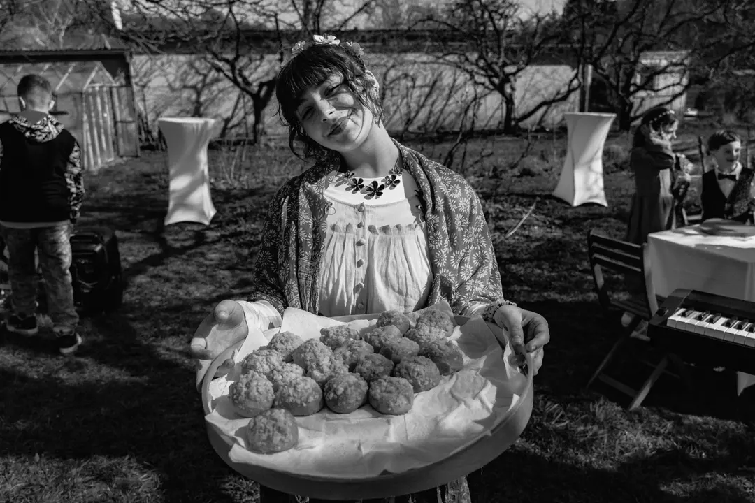 Weddings, photograph by Dag Markl