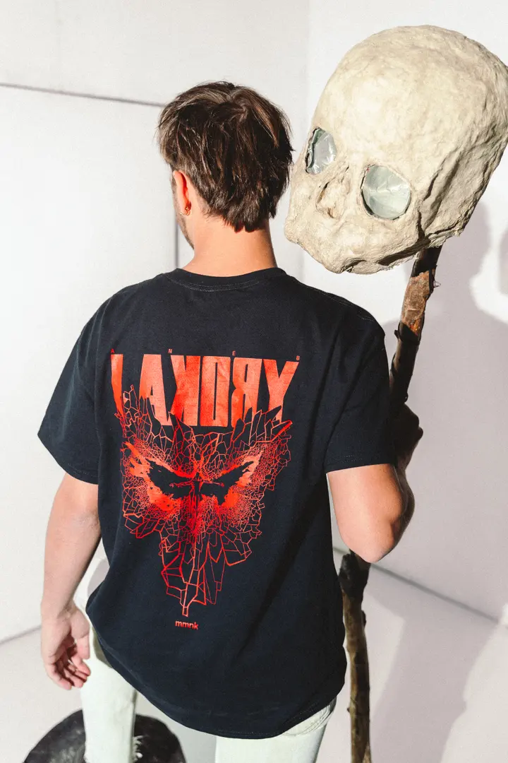 Merch, photograph by Dag Markl